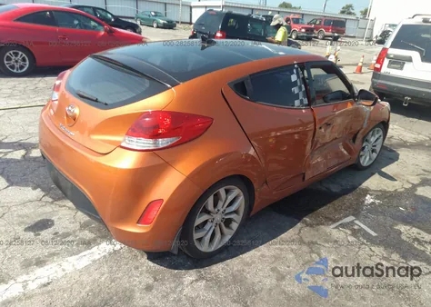 2012 Hyundai Veloster Base W/Black z USA, uszkodzony, nr VIN KMHTC6AD4CU065676